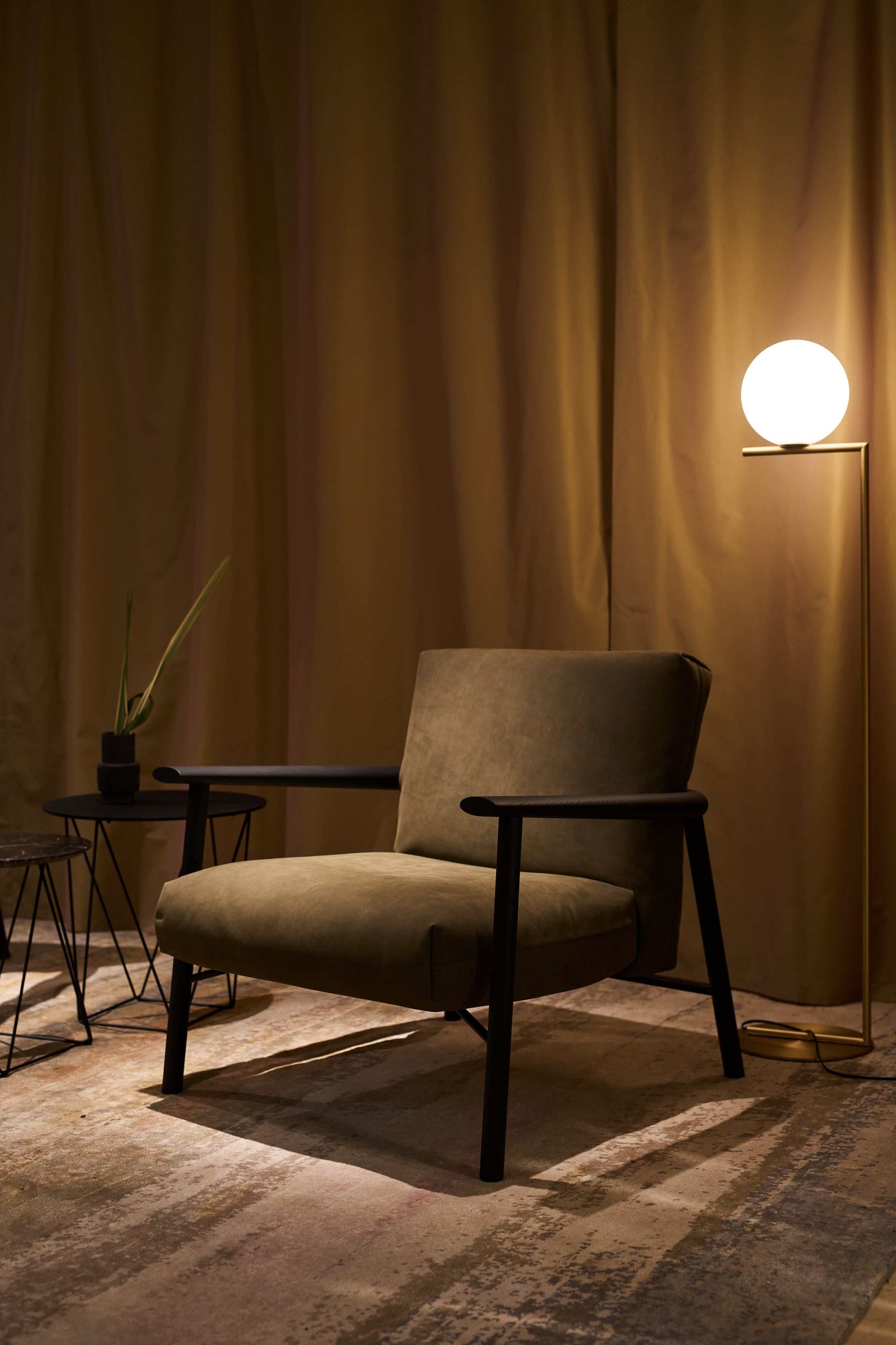 Lounge Chairs | Walter Knoll