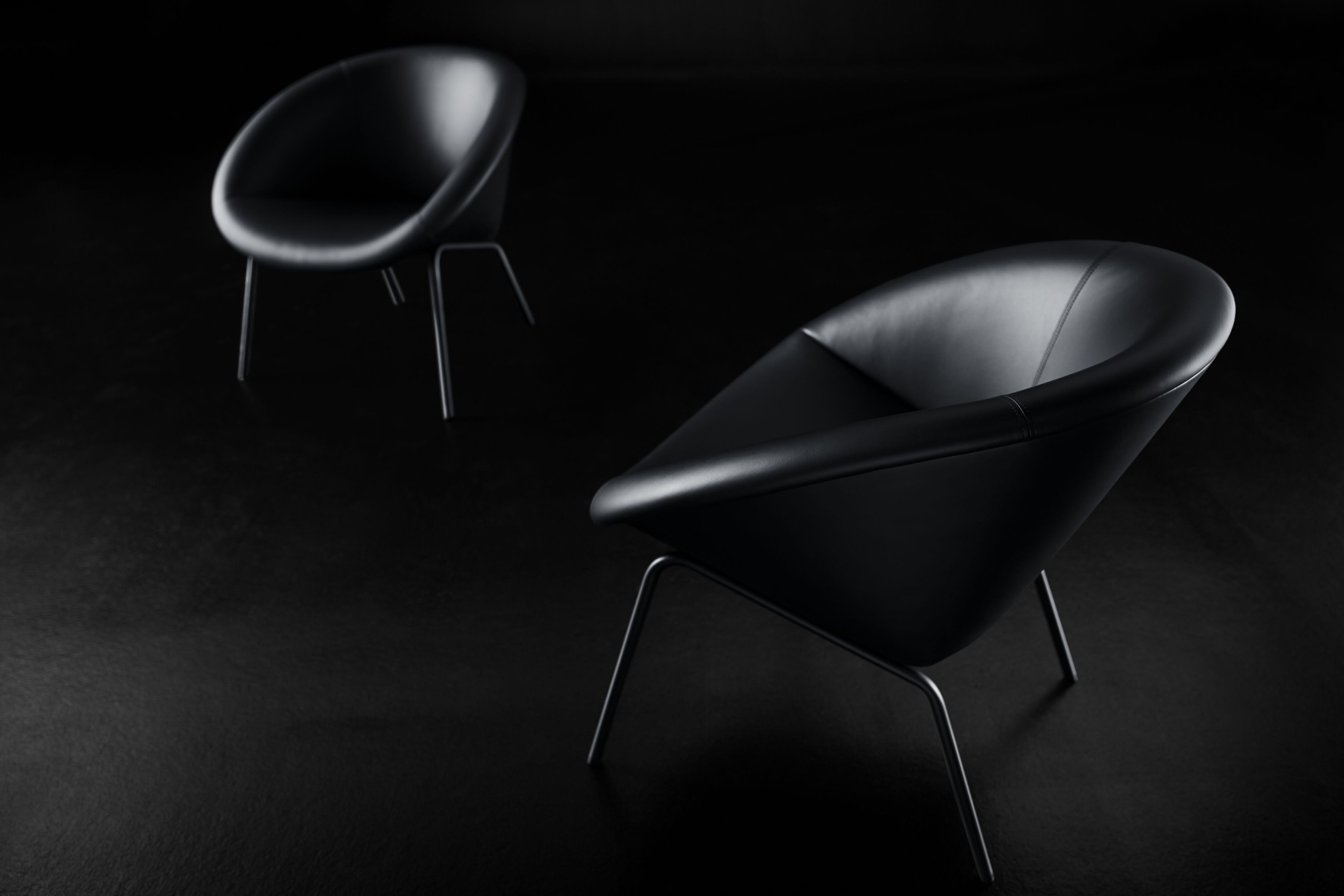 Modern Icons: 369 Armchair | Walter Knoll