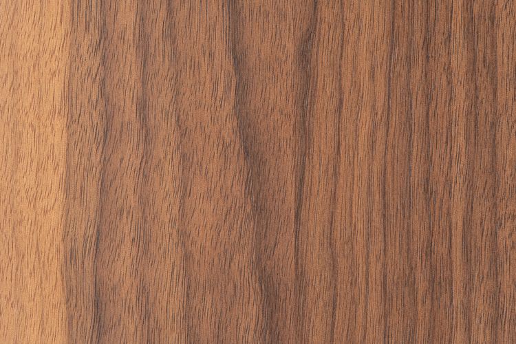 medium_WK_Oberflaeche_Nussbaum